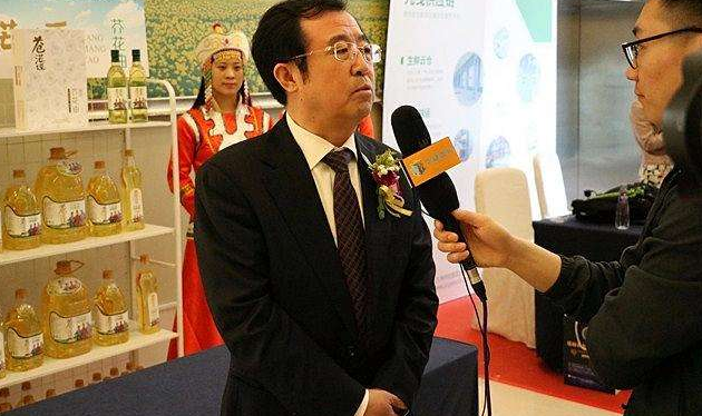 赤峰市实施“提高100名优秀非公有制企业家素质”工程